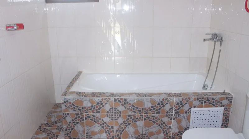 Salle de bain, Dabou